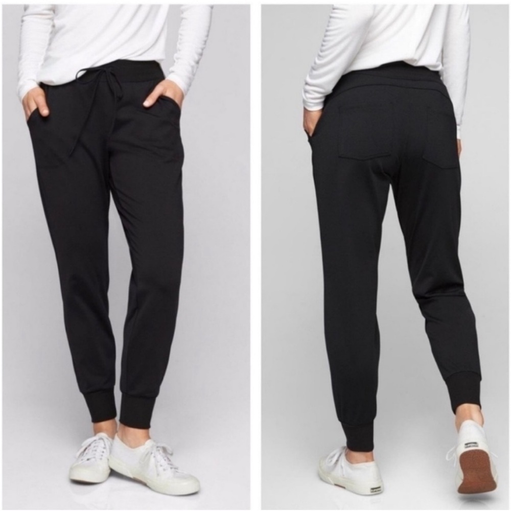 Athleta Flux Jogger Pants in Black Size XS